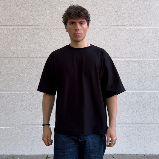 Oversize T-Shirt genäht aus PDF Schnittmuster – schwarzes Classic T-Shirt S bis XL