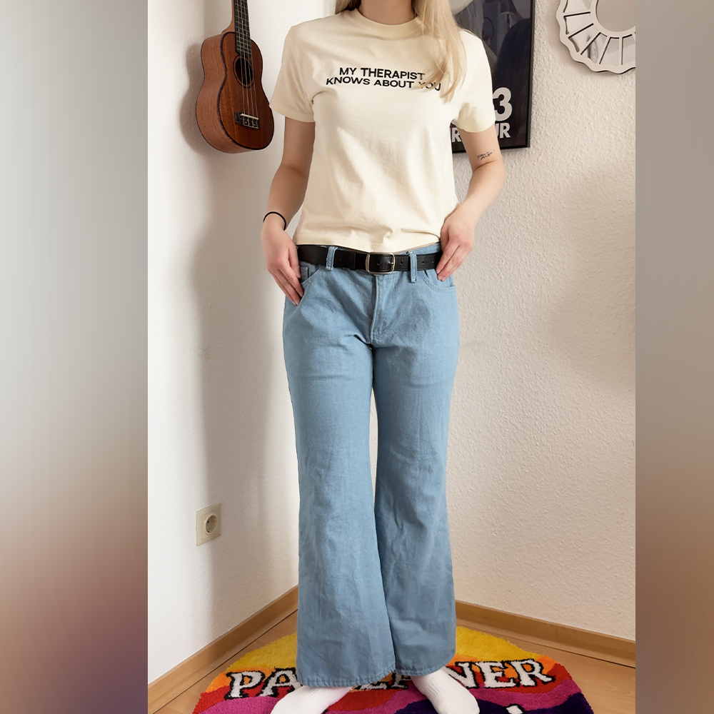 Bootcut Jeans DIY Kit | 2.5m Denim Stoff & Damen Schnittmuster in 40 Größen