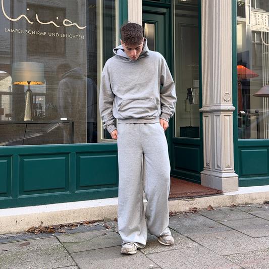 Open Leg Jogginghose genäht aus PDF Schnittmuster – Oversize Jogpants im Streetwear Look XS bis XL